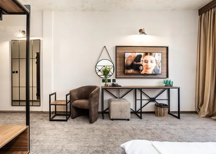 Noma Boutique - Adults Only