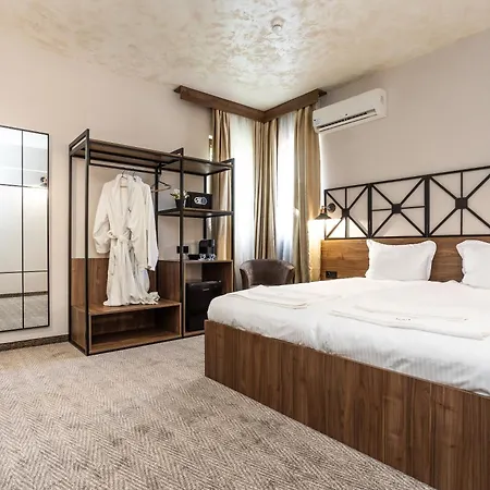 Noma Boutique - Adults Only