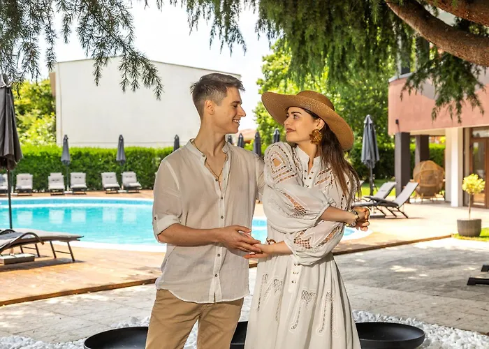 Noma Boutique - Adults Only 5*